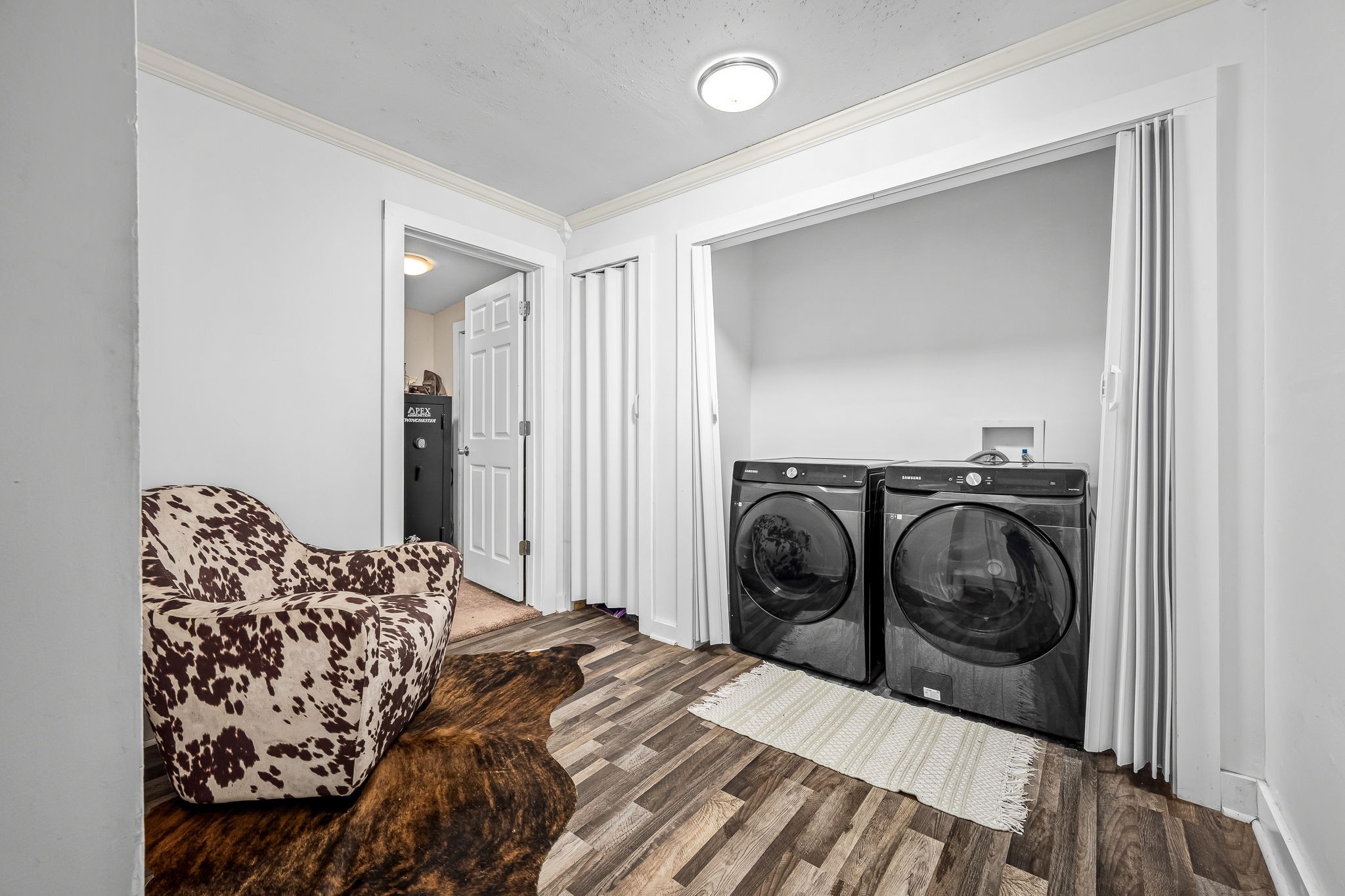 620 Maple Bend Road Winchester, TN 37398 - Photo 30 of 68 a view of a bedroom with washer and dryer