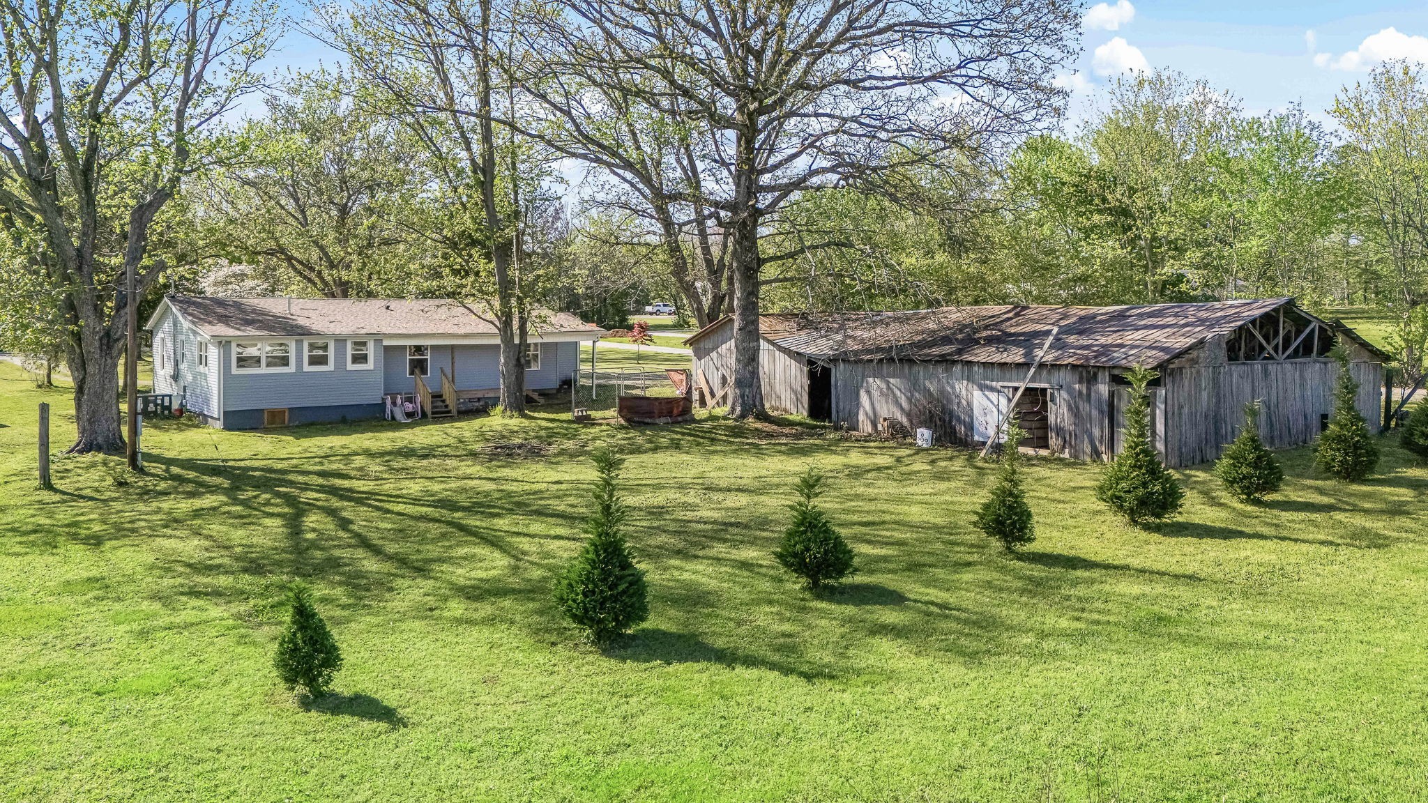 620 Maple Bend Road Winchester, TN 37398 - Photo 8 of 68 a view of a house with a yard