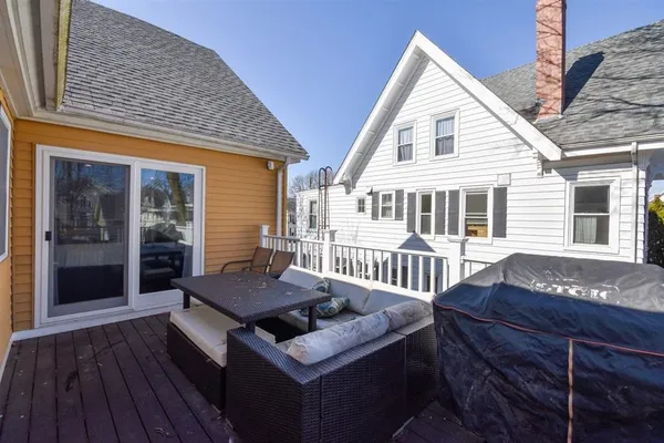 $4,200 | 87 Union Street, Unit 2, Portsmouth, NH 03801