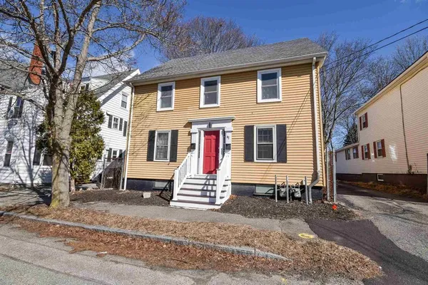 $4,200 | 87 Union Street, Unit 2, Portsmouth, NH 03801