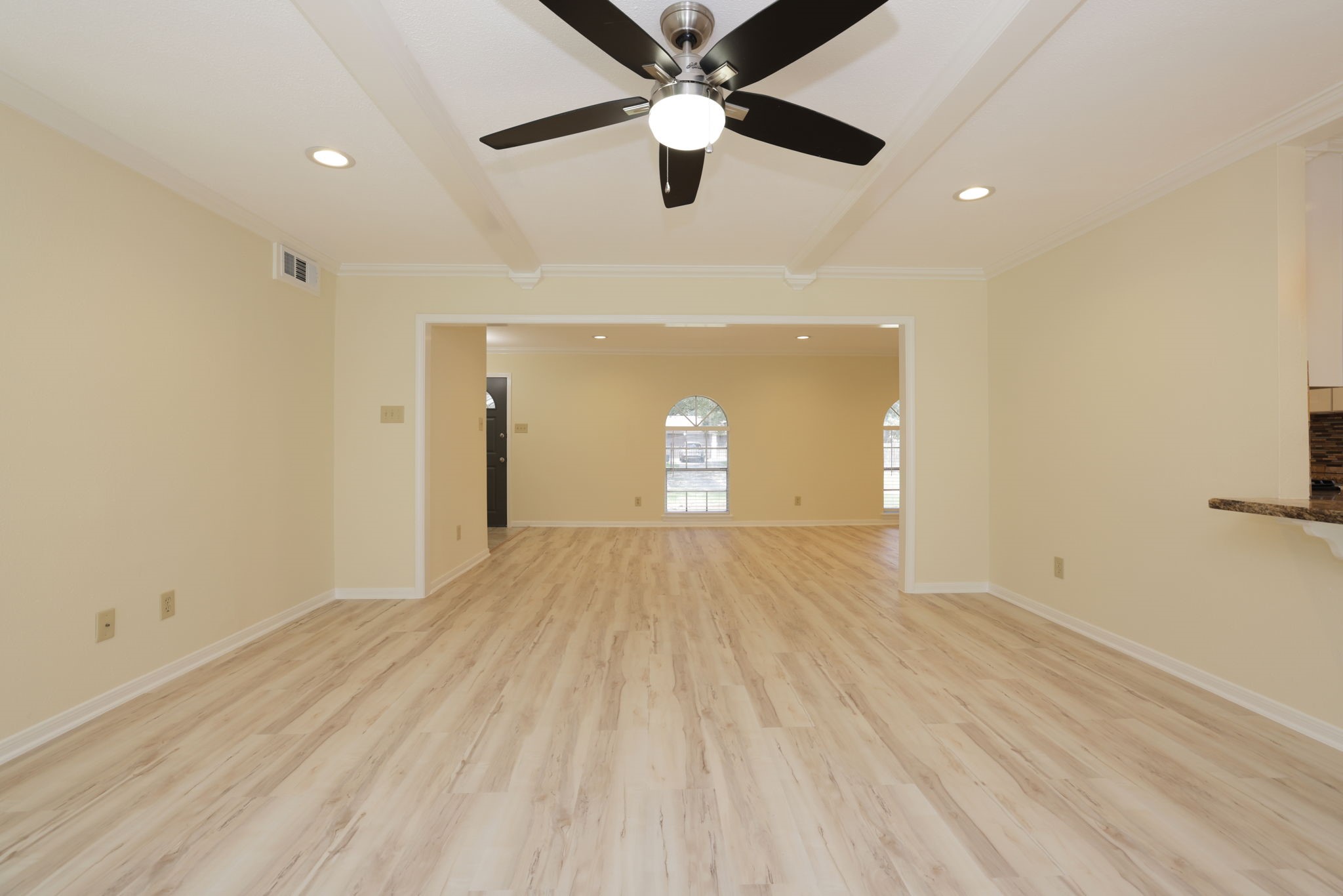12607 Pleasant Grove Road Cypress, TX 77429 - Photo 12 of 43 Gallery Image 12
