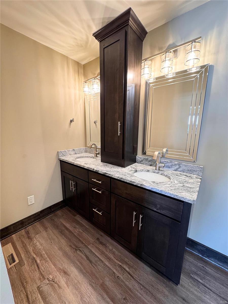 34688 Mo-d Santa Fe, MO 65282 - Photo 23 of 44