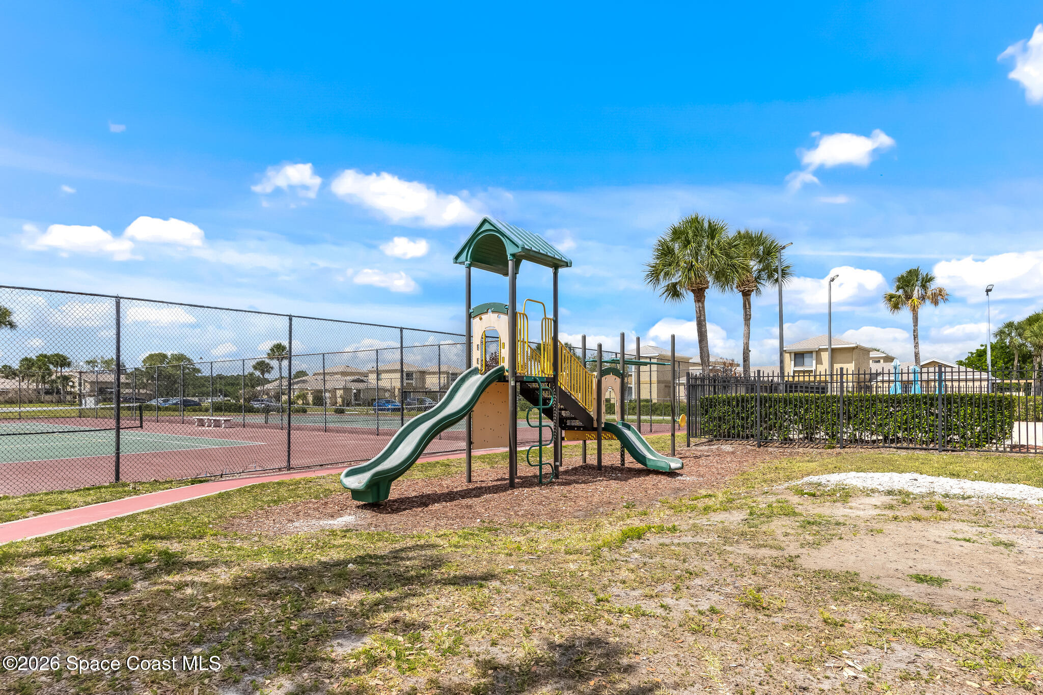 1411 Sheafe Avenue Northeast, Unit 101 Palm Bay, FL 32905 - Photo 22 of 24 a view of a entertaining space