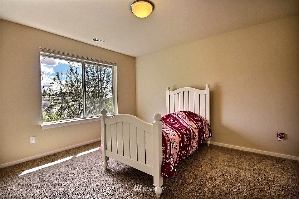 10153 Southeast 192nd Place Renton, WA 98055 - Photo 14 of 17 Gallery Image 14