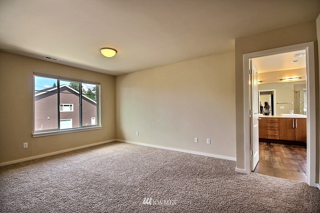 10153 Southeast 192nd Place Renton, WA 98055 - Photo 10 of 17 Gallery Image 10