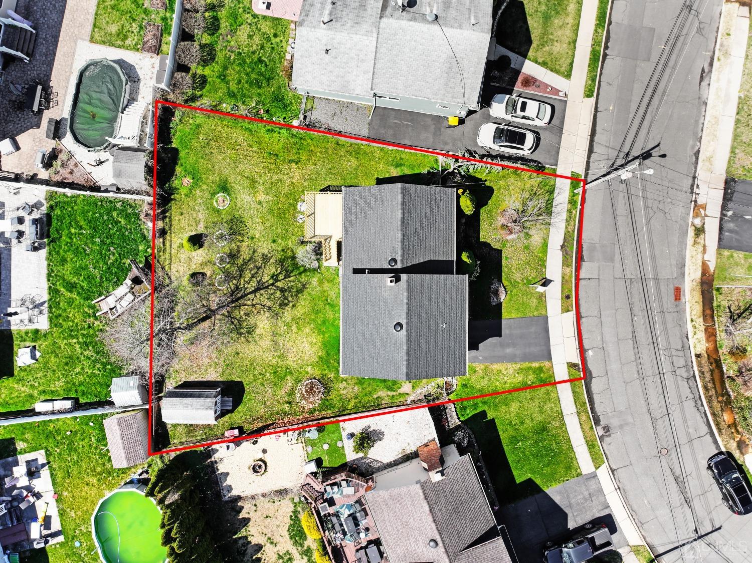 25 Mercer Road Old Bridge, NJ 08857 - Photo 28 of 30 an aerial view of a house with swimming pool garden and patio