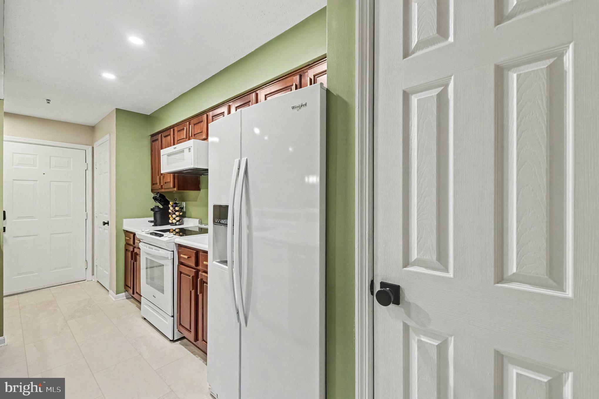 1400 H Golden Rod Court Belcamp, MD 21017 - Photo 11 of 25 Pantry