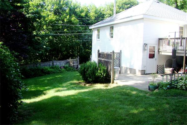 28 Parker Road Wakefield, MA 01880 - Photo 29 of 30 Gallery Image 29