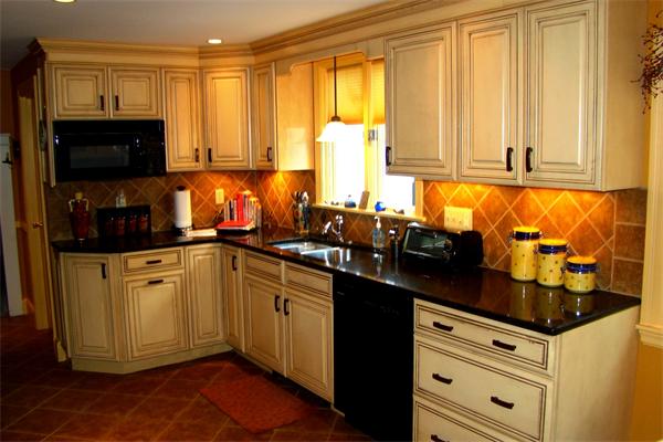 28 Parker Road Wakefield, MA 01880 - Photo 6 of 30 Gallery Image 6