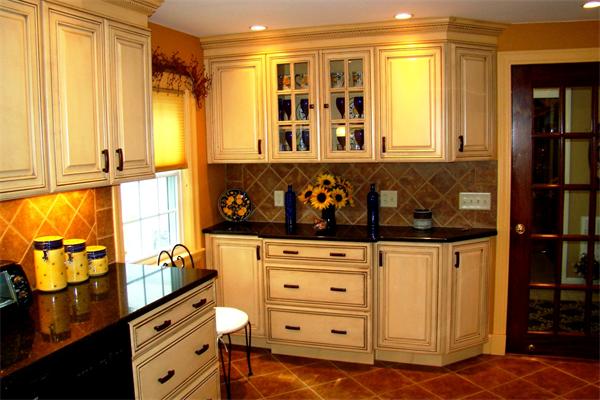 28 Parker Road Wakefield, MA 01880 - Photo 7 of 30 Gallery Image 7