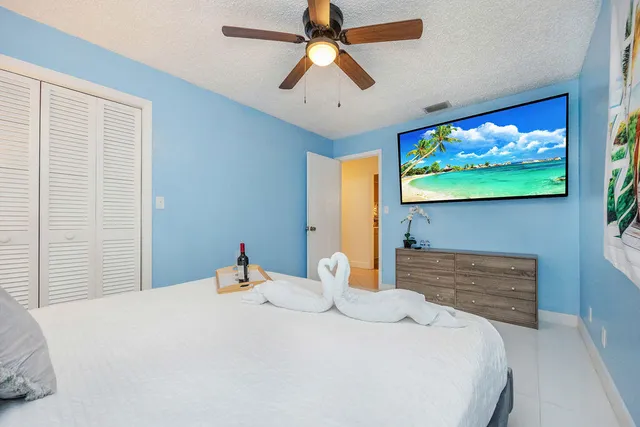 $3,500,000 | 2024 Palmetto Road, West Palm Beach, FL 33406