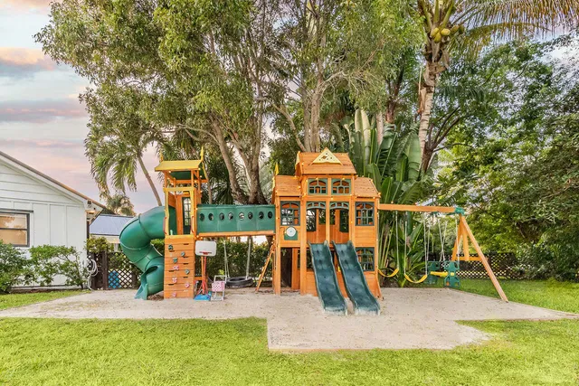 $3,500,000 | 2024 Palmetto Road, West Palm Beach, FL 33406