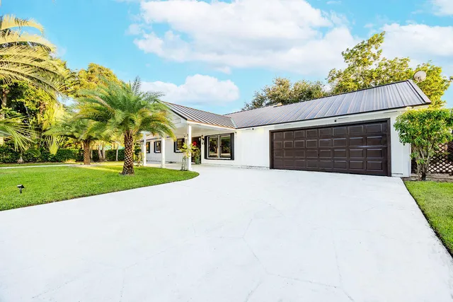 $3,500,000 | 2024 Palmetto Road, West Palm Beach, FL 33406