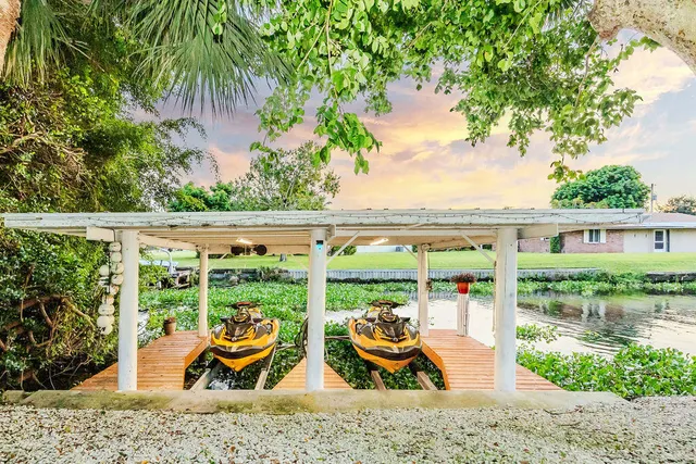 $3,500,000 | 2024 Palmetto Road, West Palm Beach, FL 33406