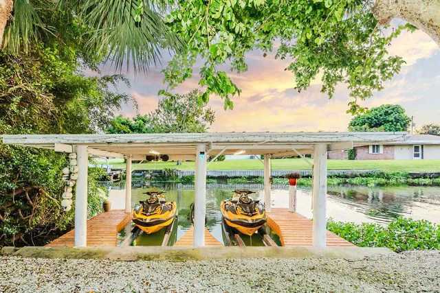 $3,500,000 | 2024 Palmetto Road, West Palm Beach, FL 33406