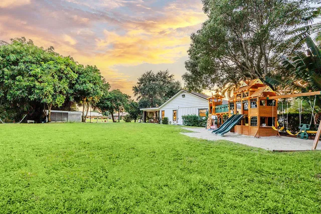 $3,500,000 | 2024 Palmetto Road, West Palm Beach, FL 33406