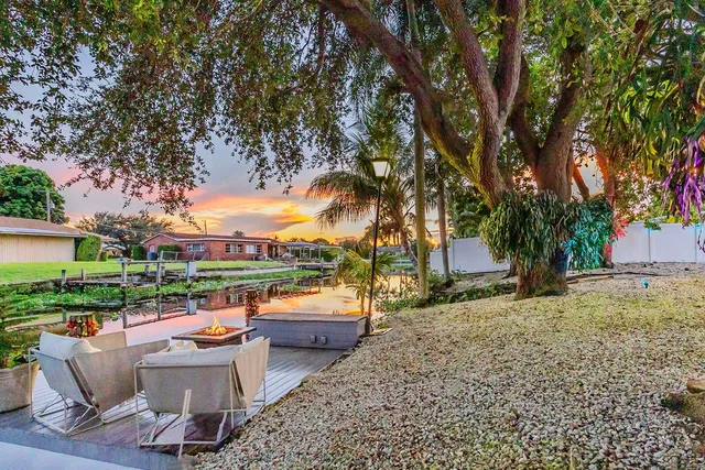 $3,500,000 | 2024 Palmetto Road, West Palm Beach, FL 33406