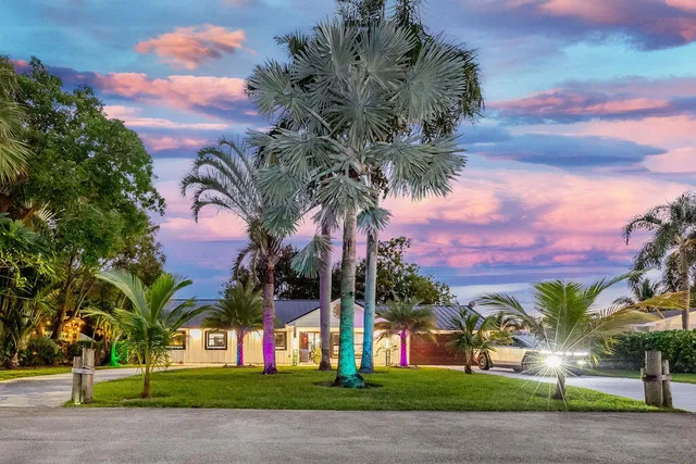 $3,500,000 | 2024 Palmetto Road, West Palm Beach, FL 33406