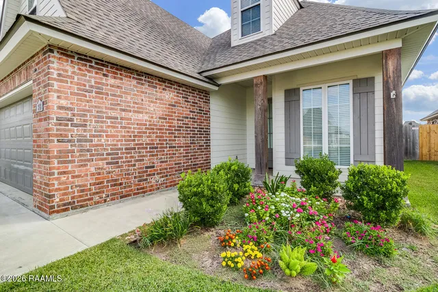 $2,100 | 318 Benedict Drive, Lafayette, LA 70508