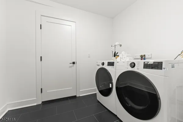 $1,790,000 | 426 Millburn Avenue, Unit A, Millburn, NJ 07041