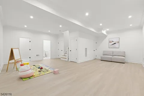 $1,790,000 | 426 Millburn Avenue, Unit A, Millburn, NJ 07041