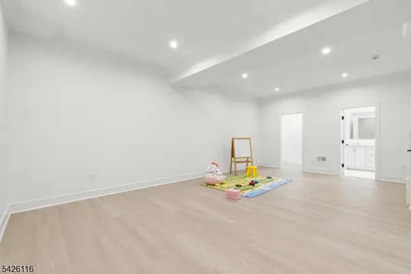 $1,790,000 | 426 Millburn Avenue, Unit A, Millburn, NJ 07041