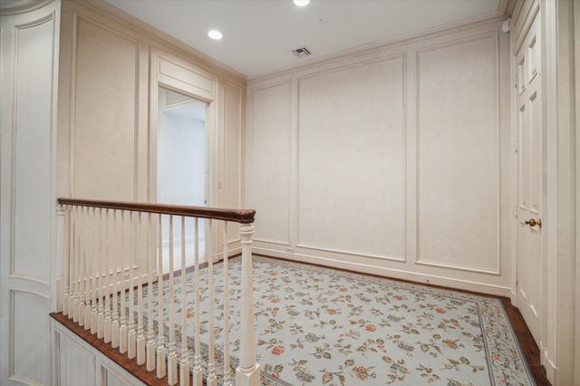 a view of an entryway