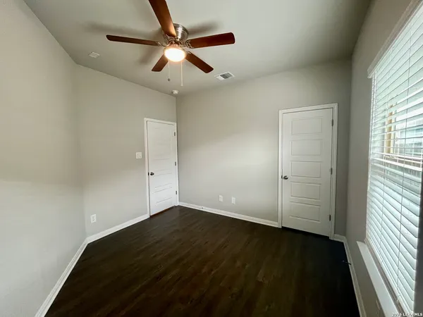 $1,450 | 3406 Lindsay Lane, Seguin, TX 78155