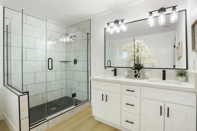 $799,500 | 5233 East Hildreth Lane, Stockton, CA 95212