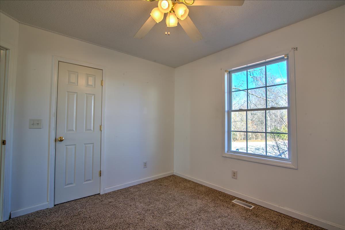 168 Cochran Road Jonesborough, TN 37659 - Photo 24 of 58 168Cochran-52