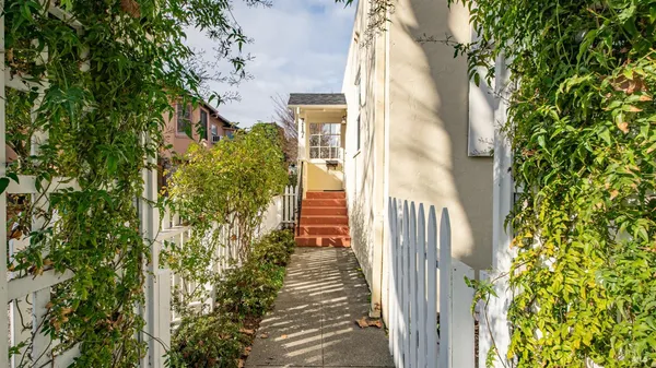 $695,000 | 717 C Street, San Rafael, CA 94901
