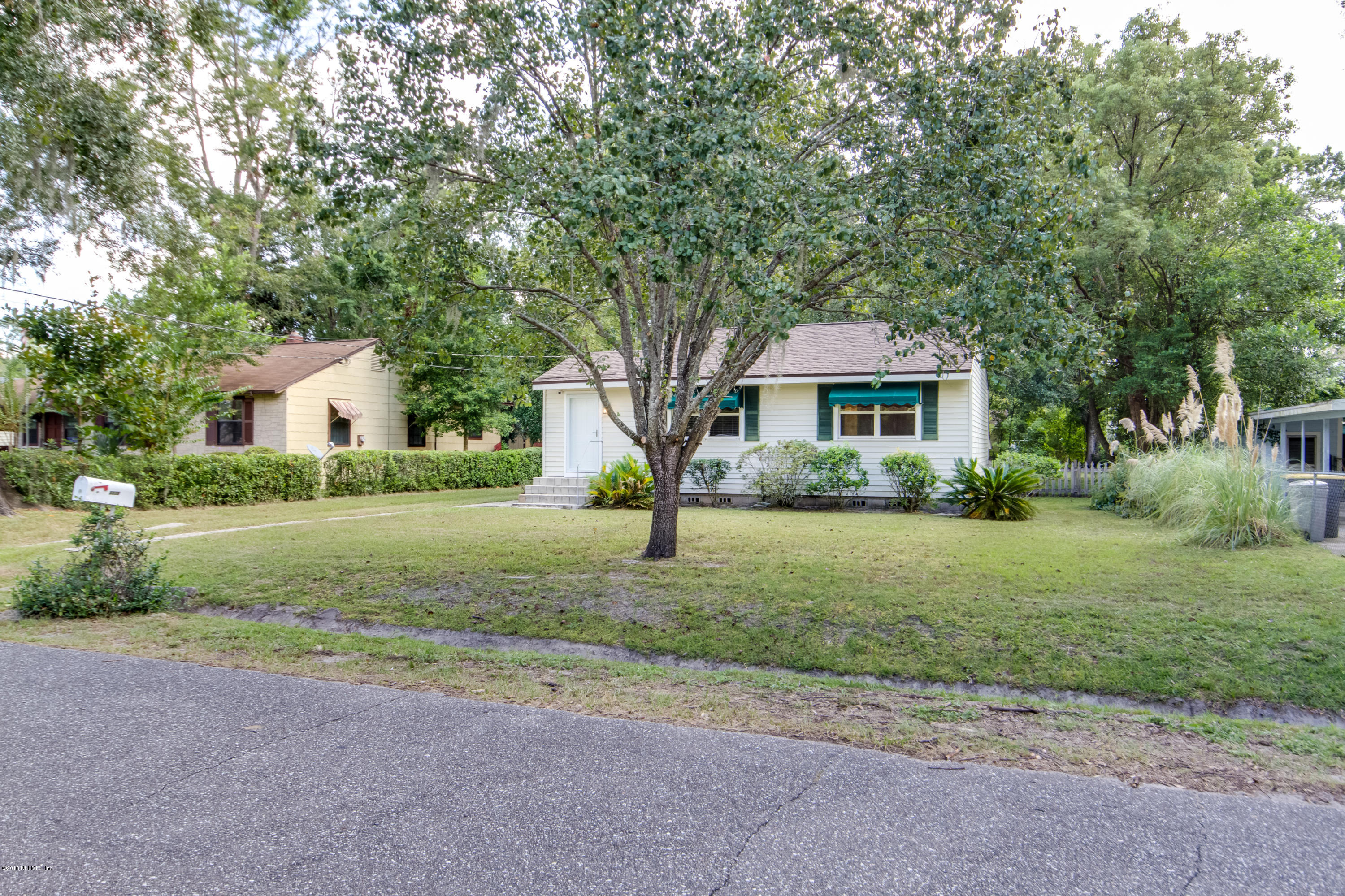 5339 Eulace Road Jacksonville, FL 32210 - Photo 2 of 24 20180917 5339 Eulace Rd002LARGE