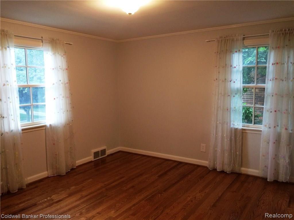 1167 Audubon Road Grosse Pointe, MI 48230 - Photo 17 of 39