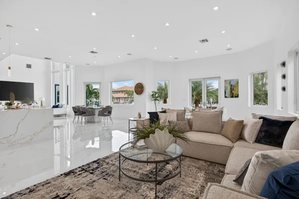 $5,699,000 | 2641 Northeast 48th Street, Lighthouse Point, FL 33064