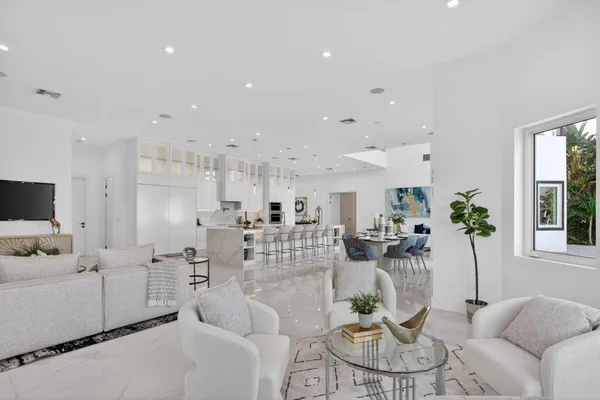 $5,699,000 | 2641 Northeast 48th Street, Lighthouse Point, FL 33064
