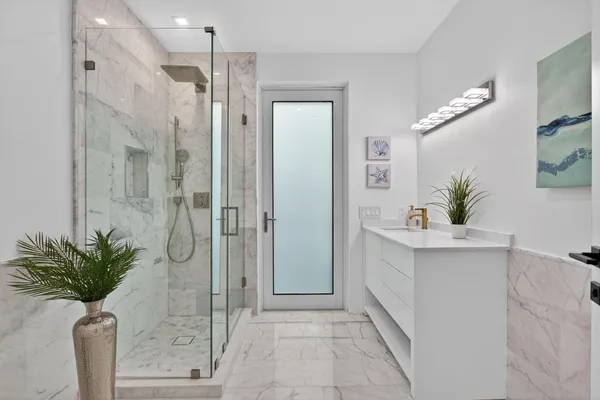 $5,699,000 | 2641 Northeast 48th Street, Lighthouse Point, FL 33064