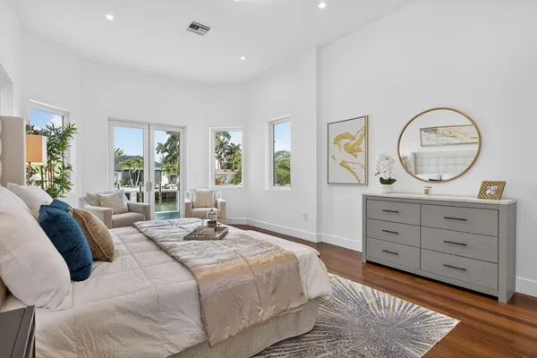 $5,699,000 | 2641 Northeast 48th Street, Lighthouse Point, FL 33064