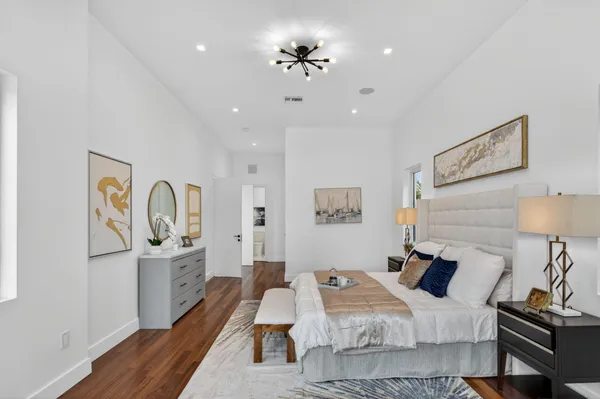 $5,699,000 | 2641 Northeast 48th Street, Lighthouse Point, FL 33064