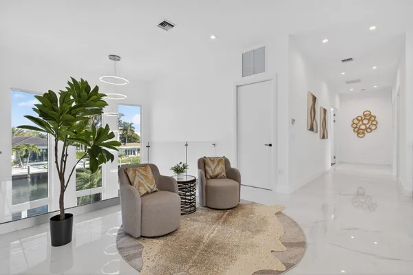 $5,699,000 | 2641 Northeast 48th Street, Lighthouse Point, FL 33064