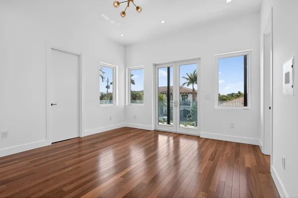 $5,699,000 | 2641 Northeast 48th Street, Lighthouse Point, FL 33064