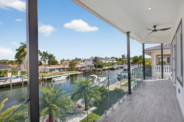 $5,699,000 | 2641 Northeast 48th Street, Lighthouse Point, FL 33064