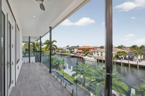 $5,699,000 | 2641 Northeast 48th Street, Lighthouse Point, FL 33064