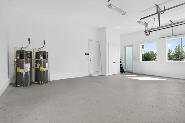 $5,699,000 | 2641 Northeast 48th Street, Lighthouse Point, FL 33064