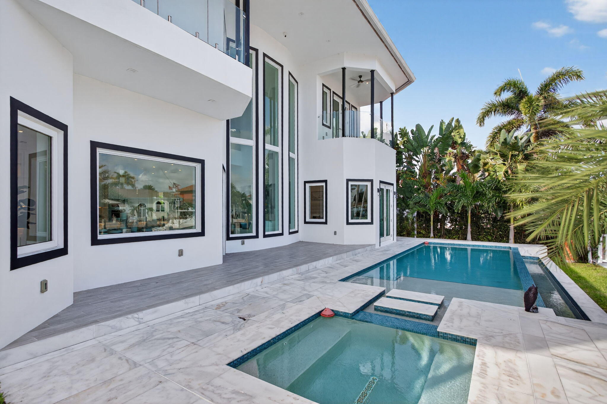 2641 Northeast 48th Street Lighthouse Point, FL 33064 - Photo 79 of 88 saltwater pool & jacuzzi