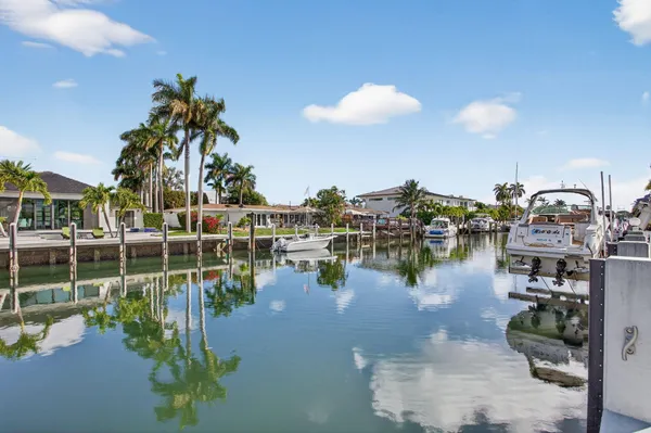 $5,699,000 | 2641 Northeast 48th Street, Lighthouse Point, FL 33064