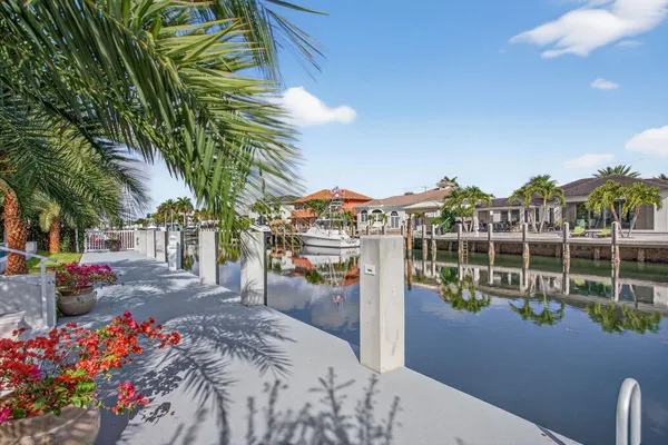 $5,699,000 | 2641 Northeast 48th Street, Lighthouse Point, FL 33064