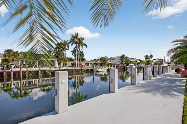 $5,699,000 | 2641 Northeast 48th Street, Lighthouse Point, FL 33064