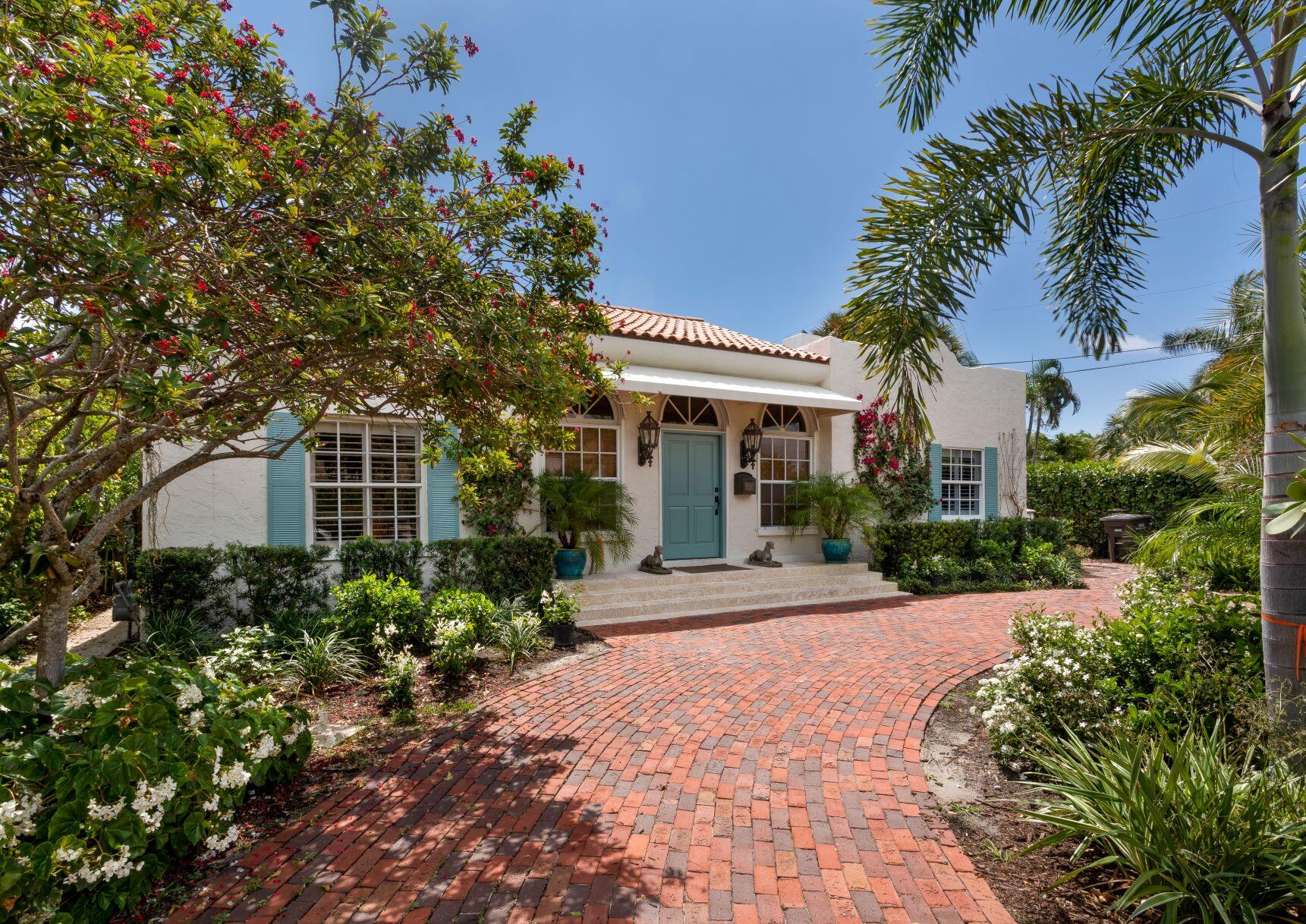 4210 Washington Road West Palm Beach, FL 33405 - Photo 2 of 19 FRONT_RIGHT_ANGLE