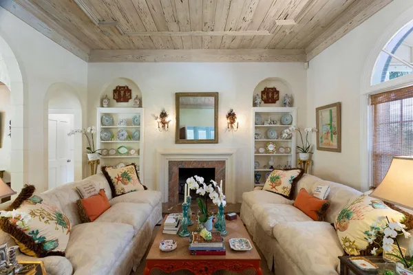 $12,000 | 4210 Washington Road, West Palm Beach, FL 33405