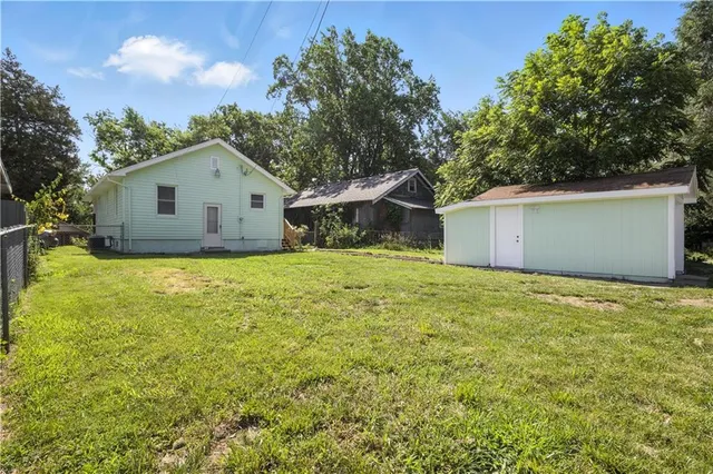 $215,000 | 1962 North 28th Street, Kansas City, KS 66104